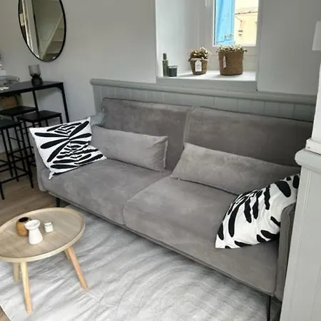 La Petite Maison D'arbas