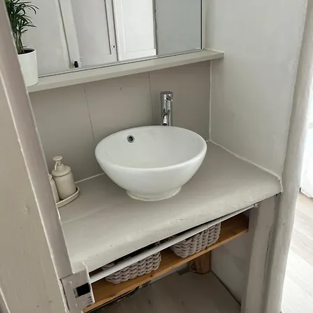 La Petite Maison D'arbas Сasa de vacaciones