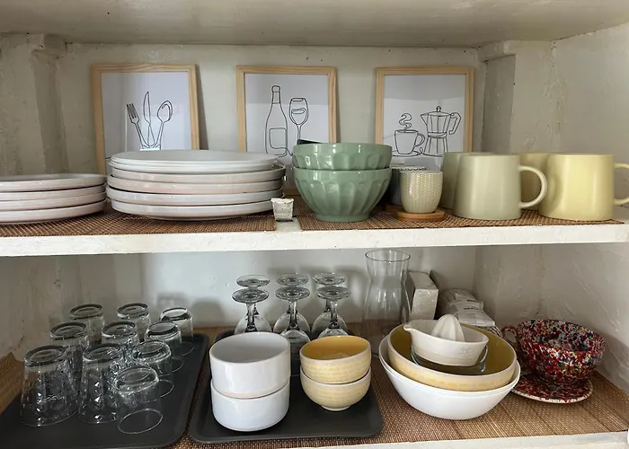 La Petite Maison D'arbas בית נופש *